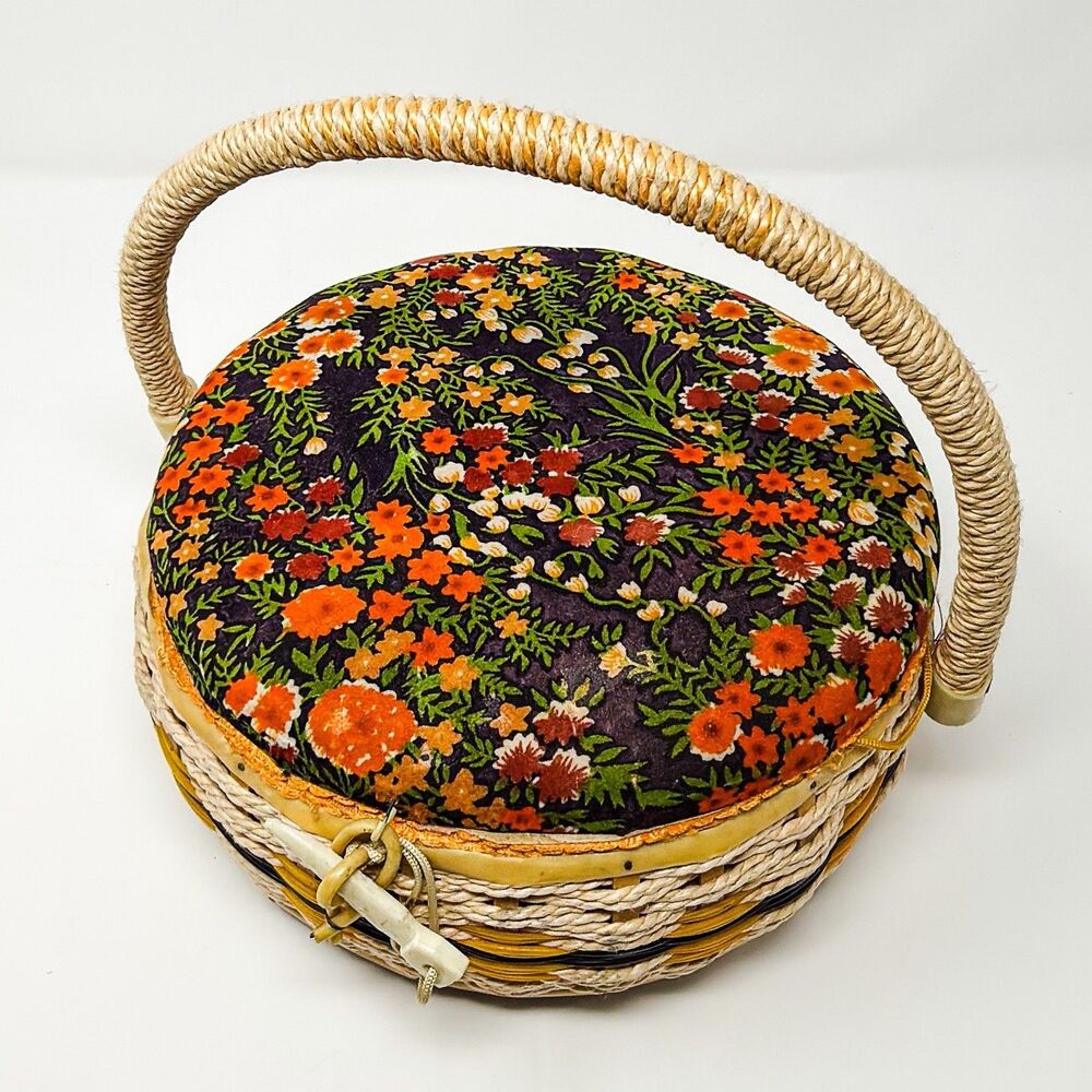 Vintage Wicker Look Sewing Basket Floral Lid Faux Bone Latch Mid Century - Picture 2 of 9